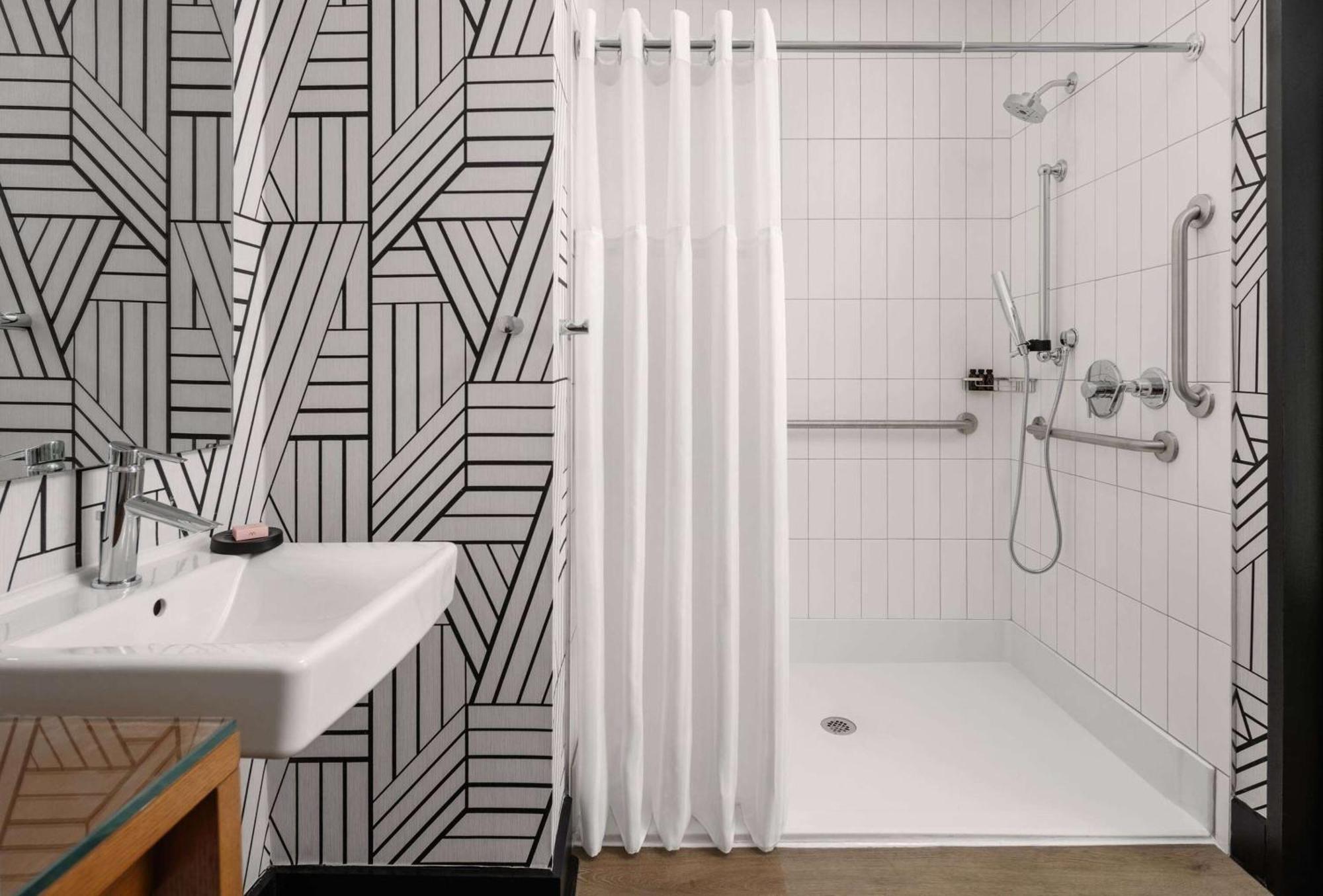 Hotel Tupelo, A Wyndham Hotel Ngoại thất bức ảnh
