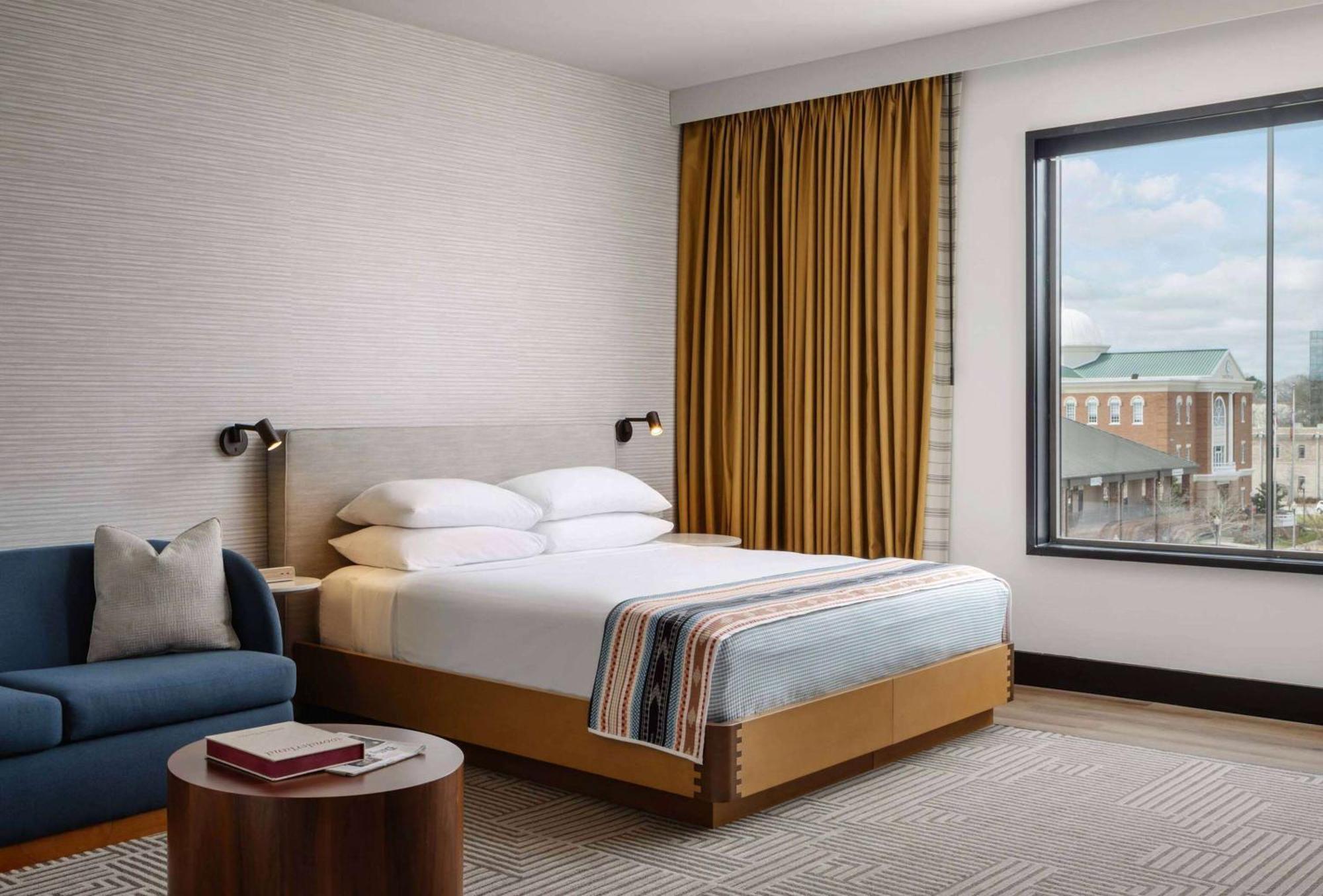 Hotel Tupelo, A Wyndham Hotel Ngoại thất bức ảnh